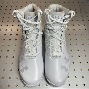 Under Armour Highlight Turf Lacrosse Cleats Women Size 6.5